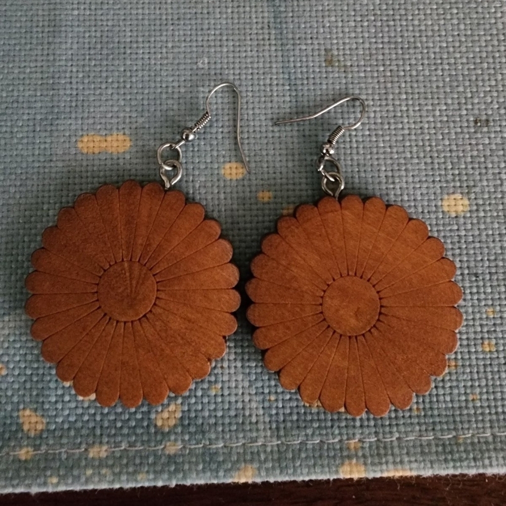 Brown Wooden Boho Flower Earrings